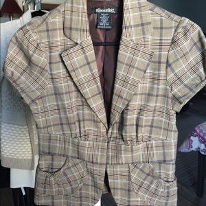 Two Piece Jacket and Pants Shorts Suit.